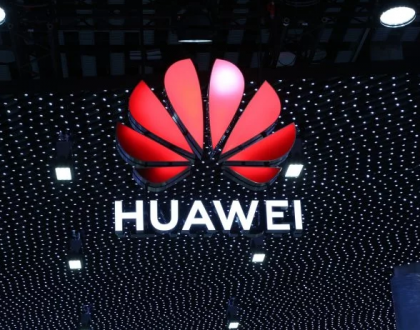 Huawei vai diminuir produção em US$ 30 bilhões com sanções dos EUA