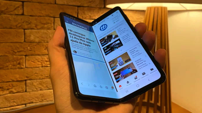 Samsung Galaxy Fold: celular dobrável chega ao Brasil por R$ 12.999